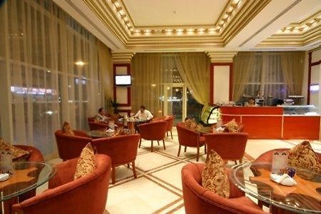 Emirates Palace Hotel Suites Sharjah Restaurant bilde